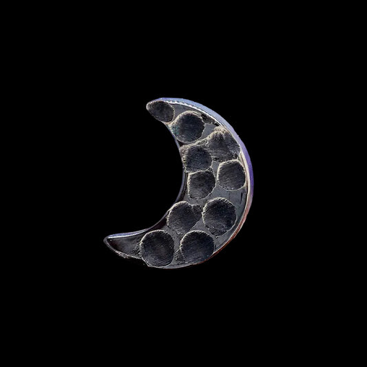 5m Hammered Moon Polished Black Nio.