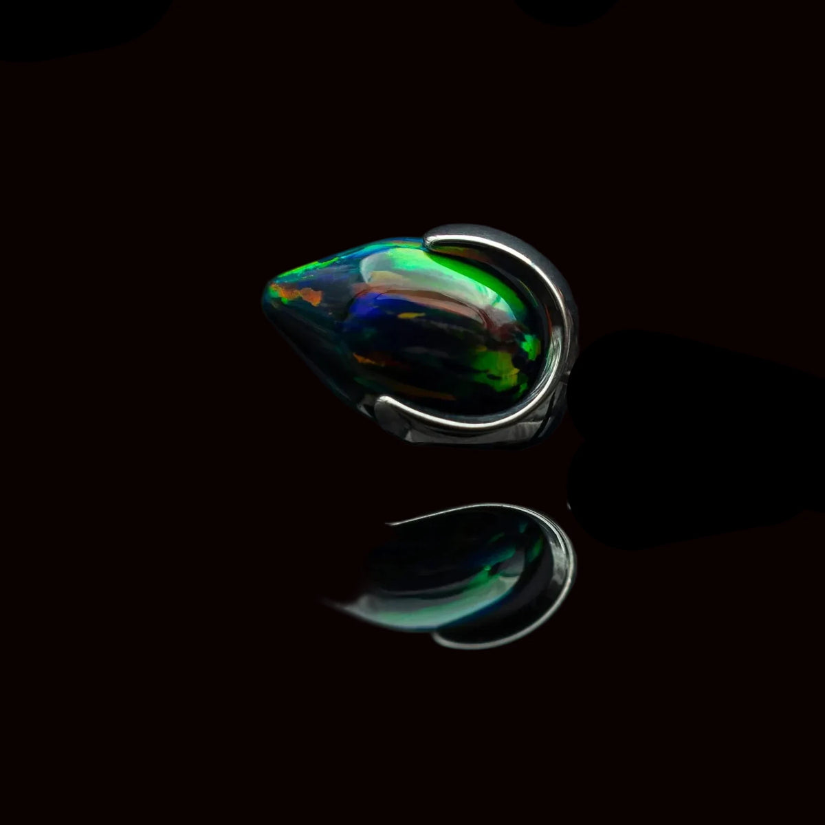 Black Opal Bullet Claw 16g Threaded Top Ti.