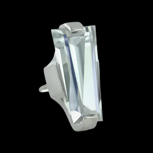 6m CZ Baguette Prong Ti.