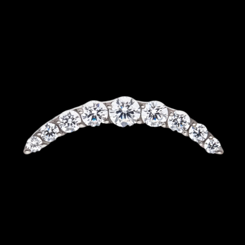 9 gem CZ Curved Cluster Ti.