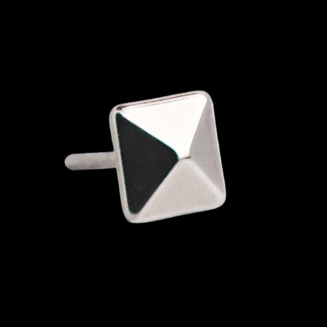 4m Pyramid Ti.